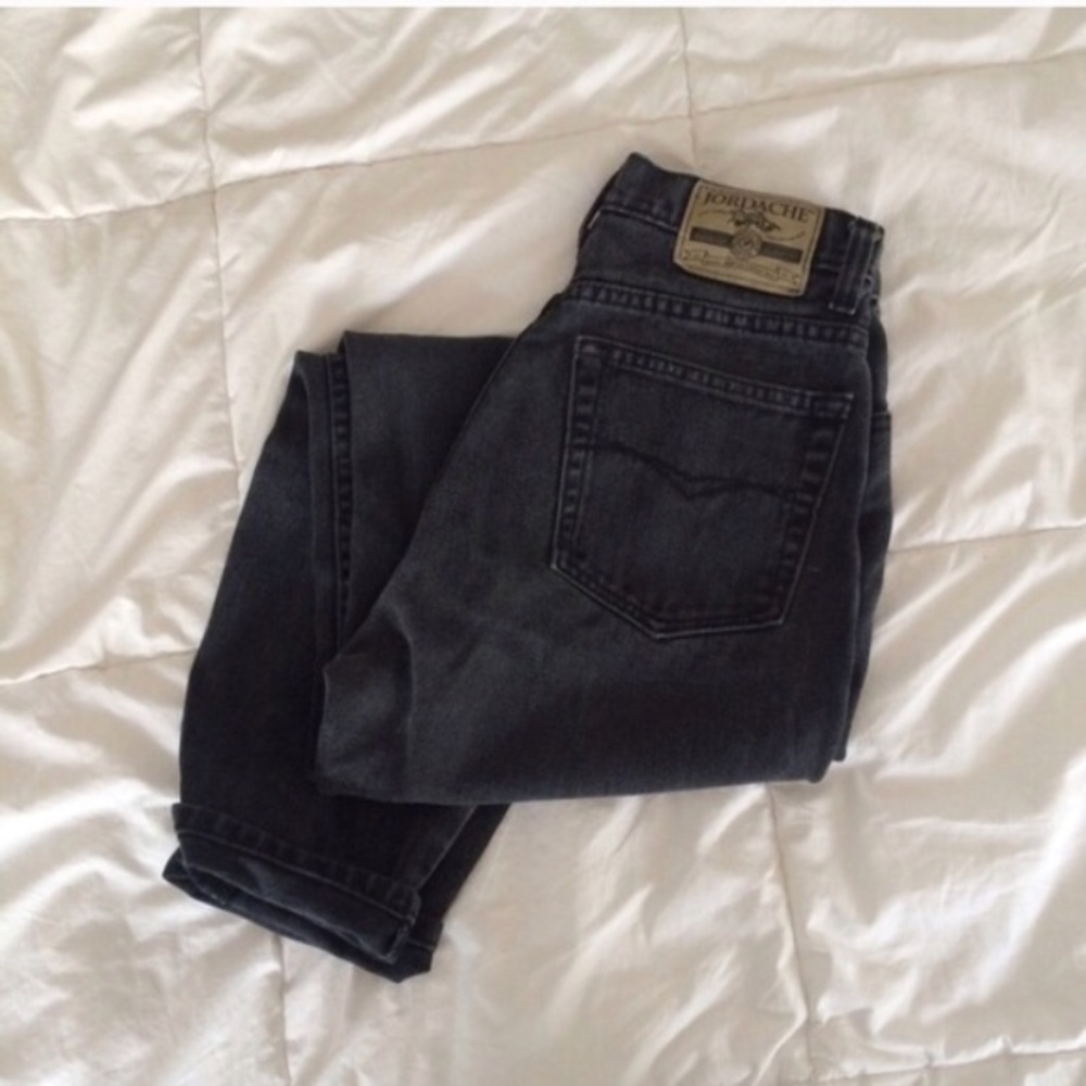 vintage high waisted mom jeans